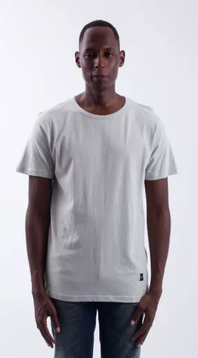 Akomplice VSOP- JQOGA Men's Tee, Silver
