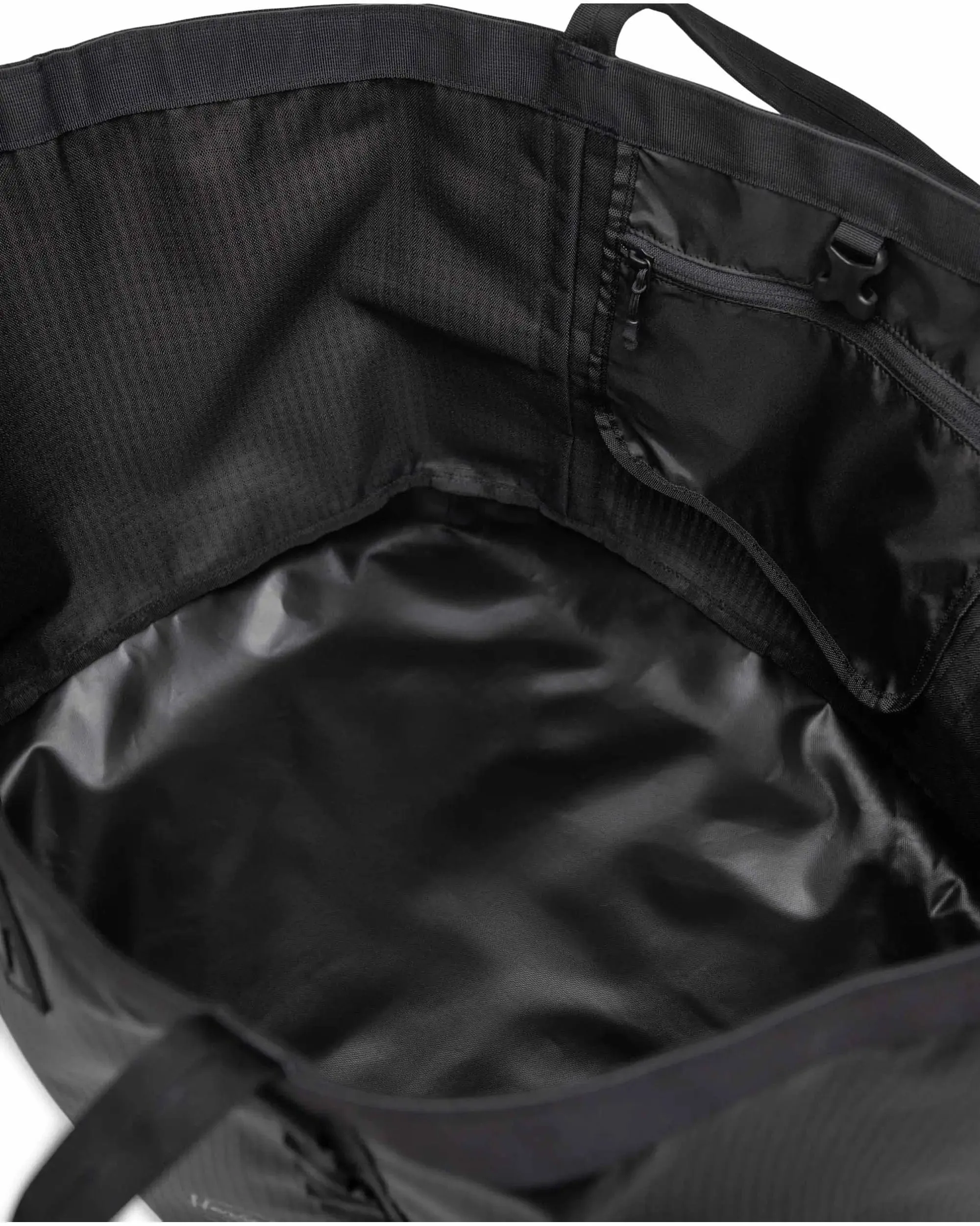 All Season Gear Tote 63 L