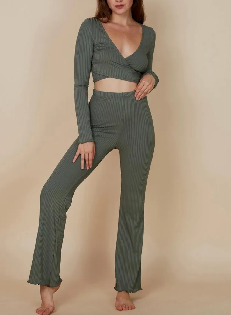 High Waist Rib Lettuce Hem Pants