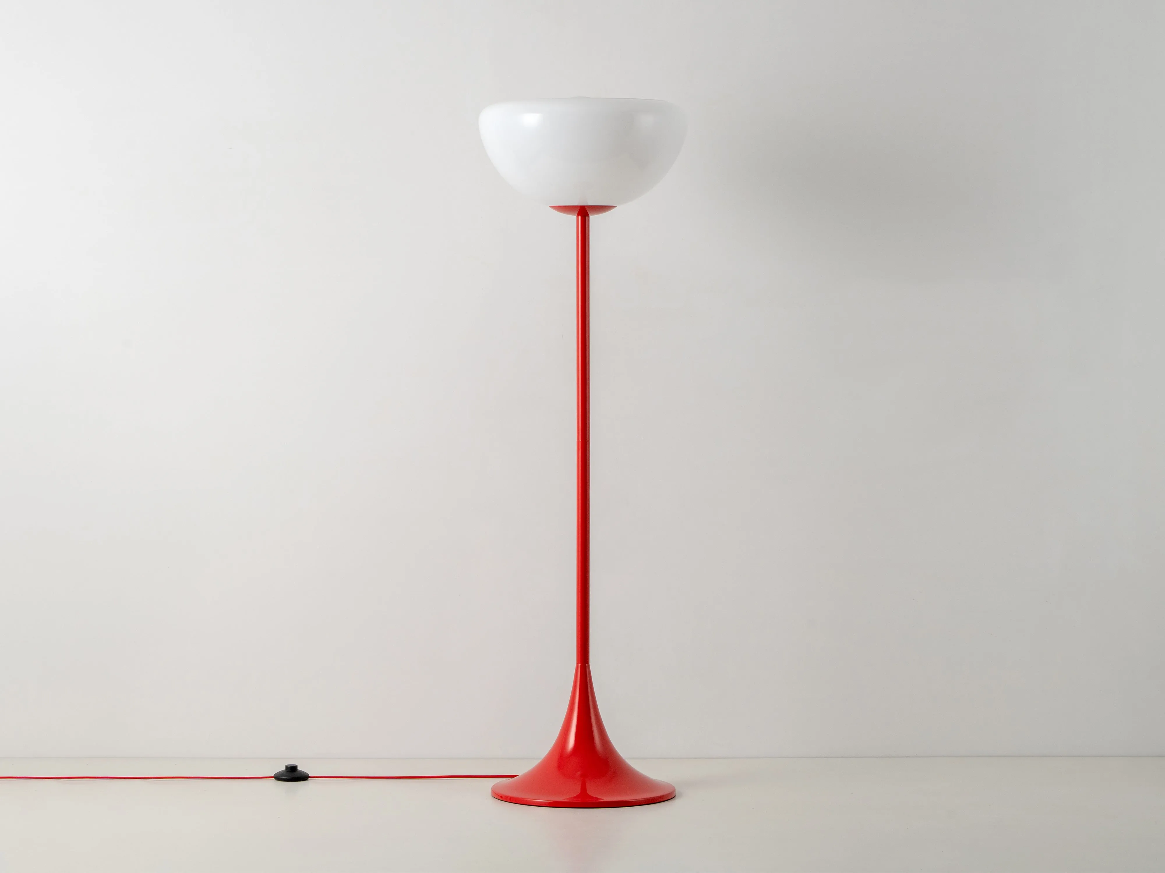 Jam red glass bowl floor lamp