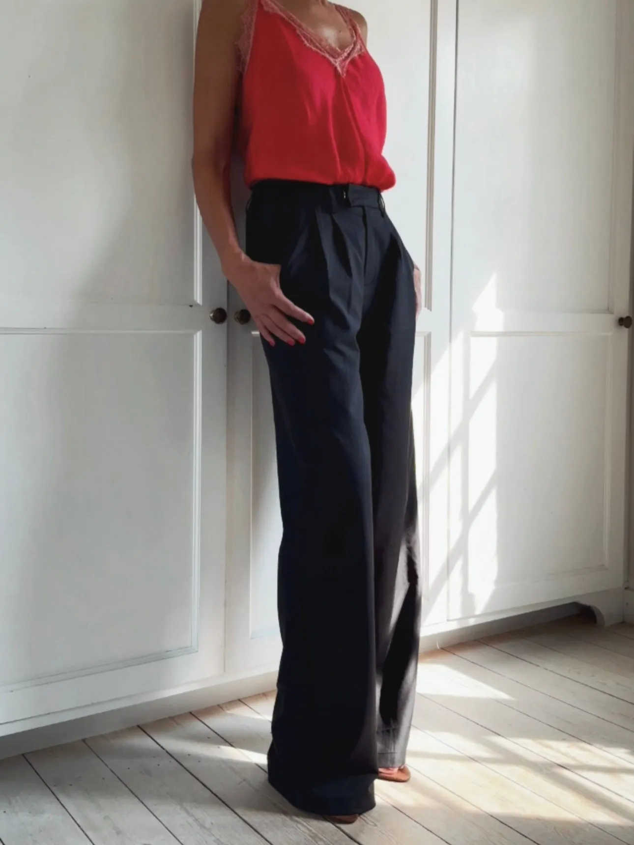 LOOSE PANTS WITH ELASTIC WAISTBAND - BLACK