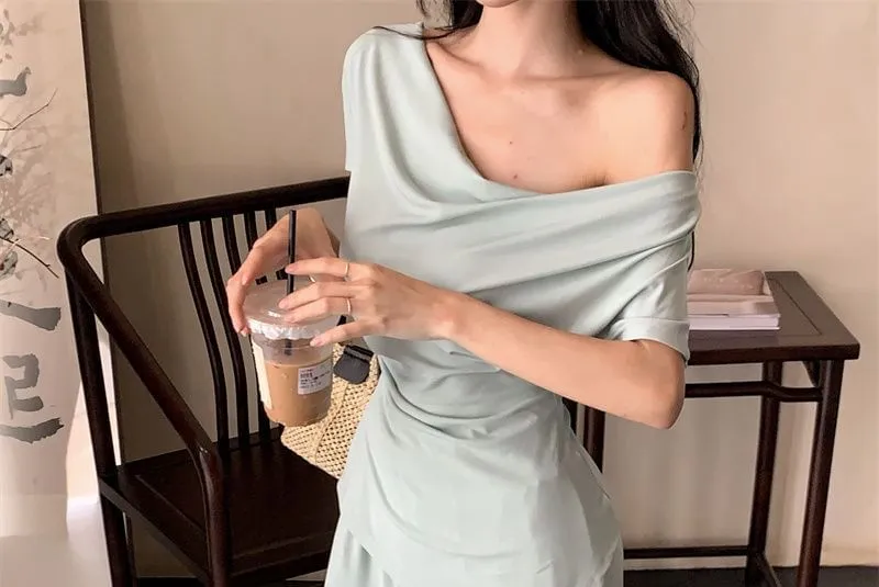 Set: Short Sleeve Cold-Shoulder Plain Asymmetric-Hem Slim-Fit Top   High Rise Loose-Fit Pants
