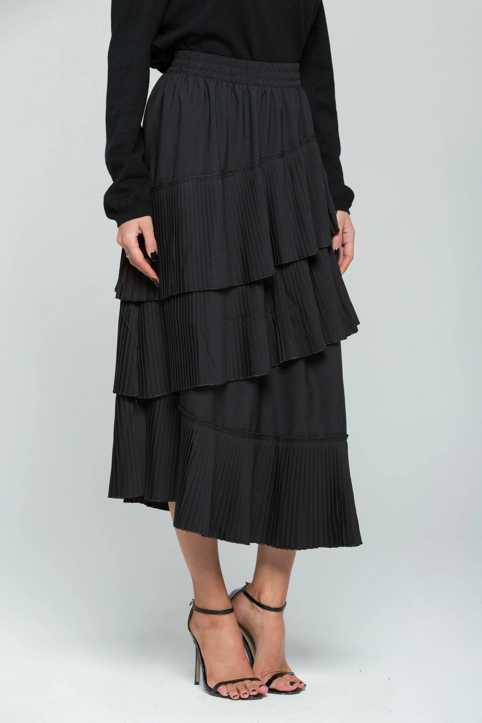 Solid Black Ribbed Tiered Midi Skirt