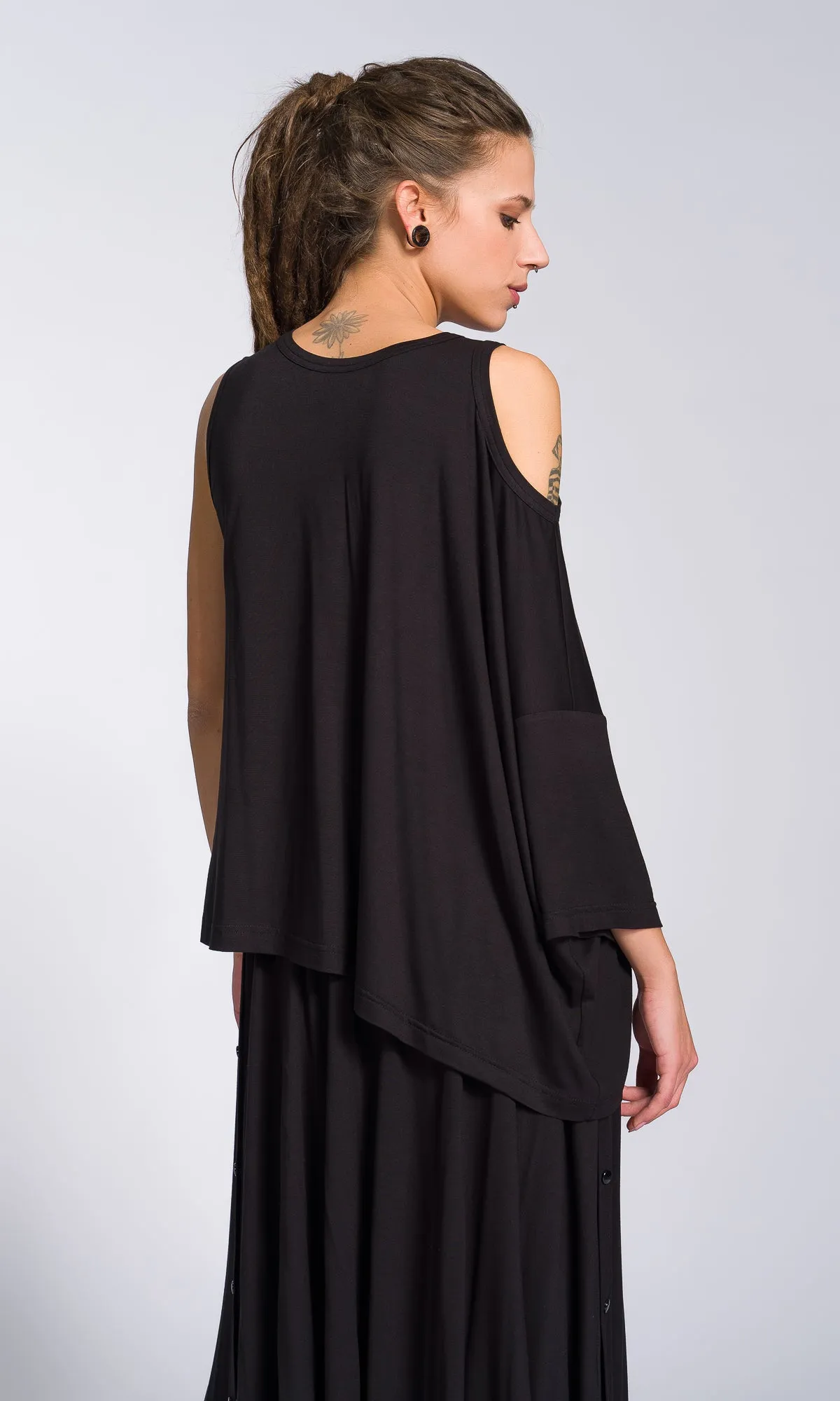 Two-piece Set of Cape Pants and One Sleeve Top