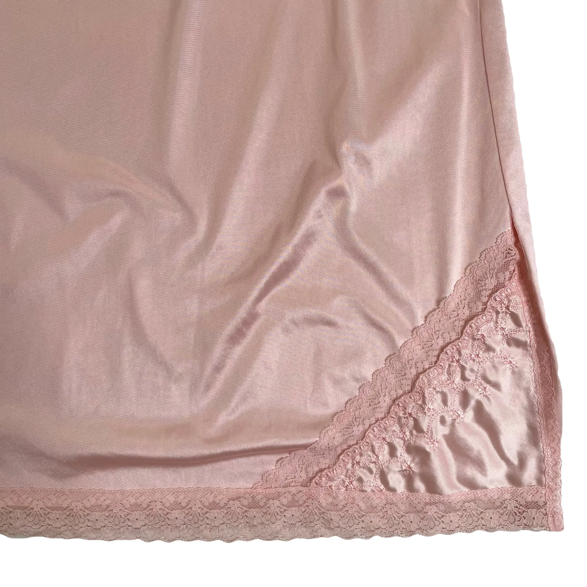 VINTAGE LIGHT PINK LACE SLIP SKIRT SIZE MEDIUM