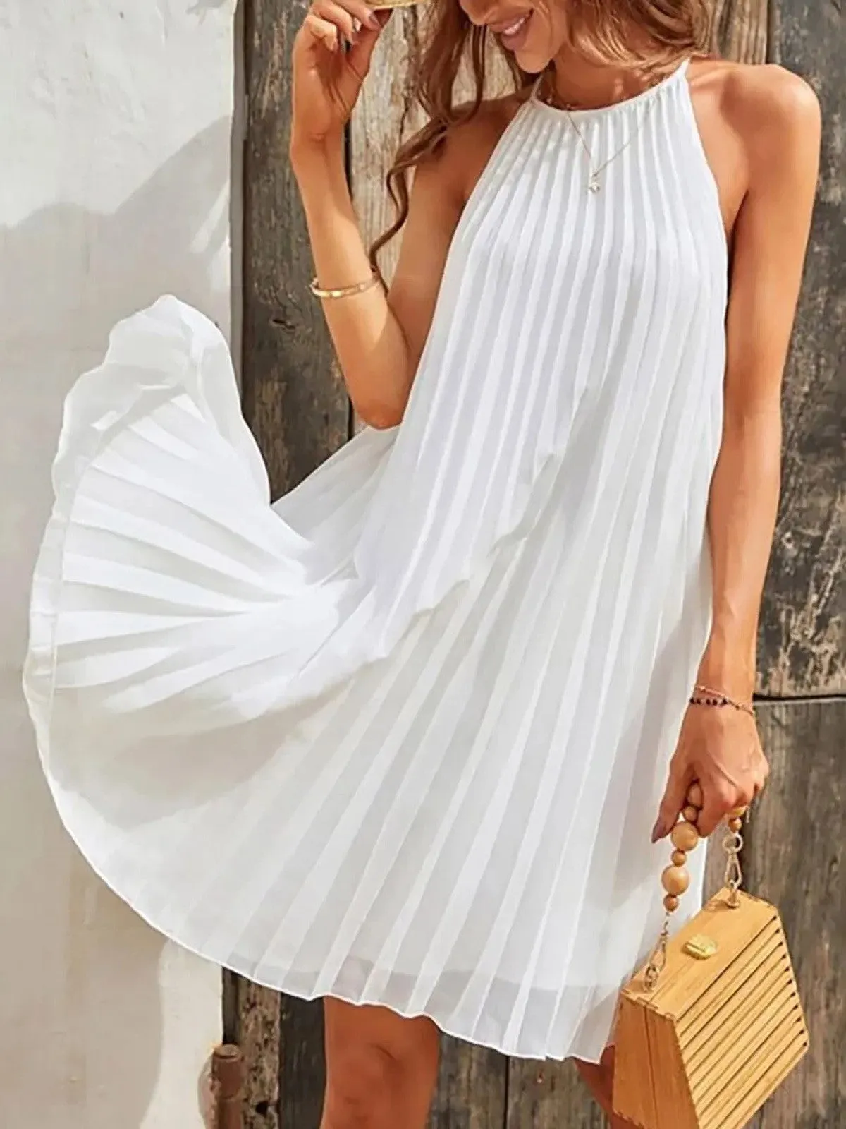 Women's Fashion Large Hem Pleated Lace-up Dress